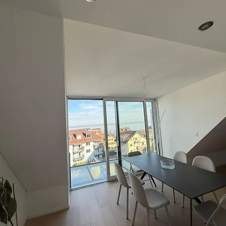 Elegante Maisonette Mit See-panorama In * Rorschach
