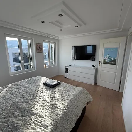 Apartamento Elegante Maisonette Mit See-panorama In Rorschach