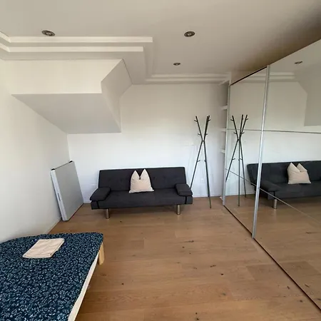 Elegante Maisonette Mit See-panorama In Apartamento