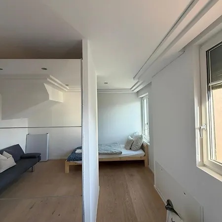 Elegante Maisonette Mit See-panorama In