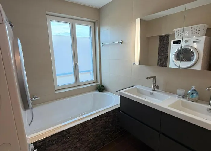 Elegante Maisonette Mit See-panorama In Rorschach