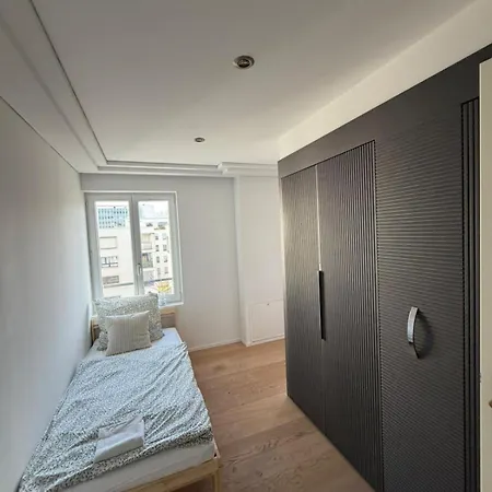 Elegante Maisonette Mit See-panorama In アパート *