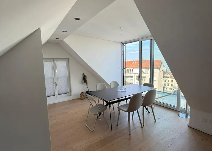 Elegante Maisonette Mit See-panorama In Apartman *